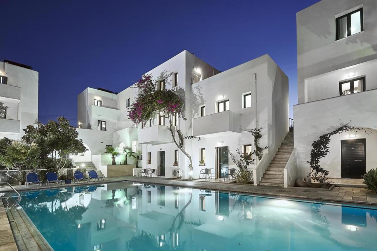 Eva Suites & Apartments Agia Marina  Exterior photo